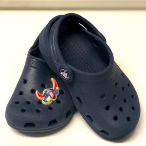 Crocs Classic Toddler Shoes w/ Superman charm